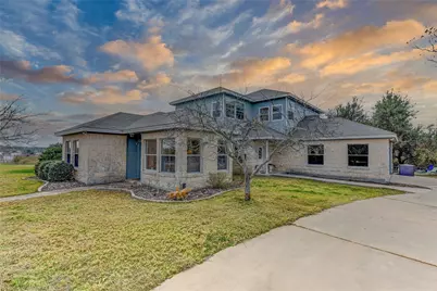 109 Vista Oaks Drive, Dripping Springs, TX 78620 - Photo 2