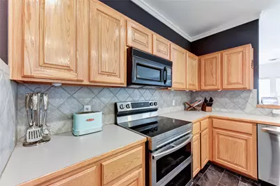 109 Vista Oaks Drive, Dripping Springs, TX 78620 - Photo 8