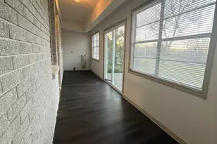 107 Elm Ave, Rockdale, TX 76567 - Photo 6