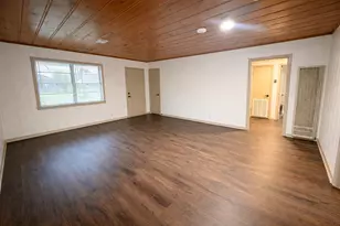 107 Elm Ave, Rockdale, TX 76567 - Photo 2