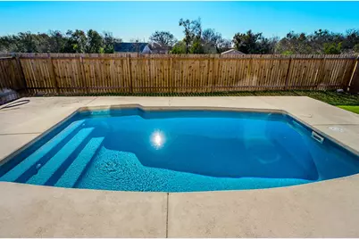 600 Rosedale Boulevard, Georgetown, TX 78628 - Photo 2