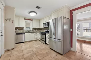 735 Cherico St, Austin, TX 78702 - Photo 10