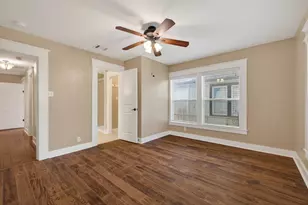 735 Cherico St, Austin, TX 78702 - Photo 14