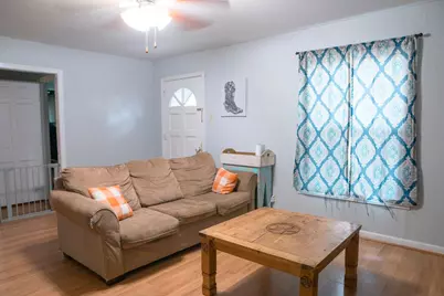 205 S Porter Street, Lampasas, TX 76550 - Photo 8