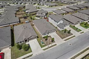 144 Ballyneal Ln, San Marcos, TX 78666 - Photo 30