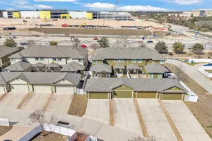 1040 Lost Pines Ln, Cedar Park, TX 78613 - Photo 4