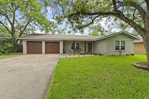 3206 Silverleaf Dr, Austin, TX 78757 - Photo 1