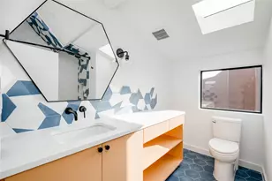 1103 Cherico St, Austin, TX 78702 - Photo 36