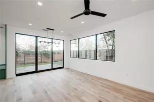 1103 Cherico St, Austin, TX 78702 - Photo 12