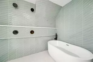 1103 Cherico St, Austin, TX 78702 - Photo 24