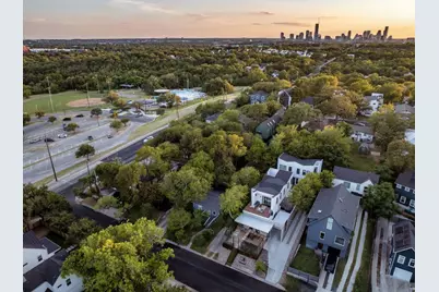 1206 Luna Street #2, Austin, TX 78721 - Photo 4