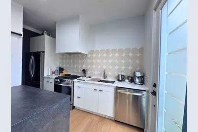 1206 Luna Street #2, Austin, TX 78721 - Photo 10