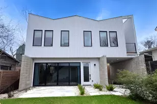 1206 Luna St, Austin, TX 78721 - Photo 1