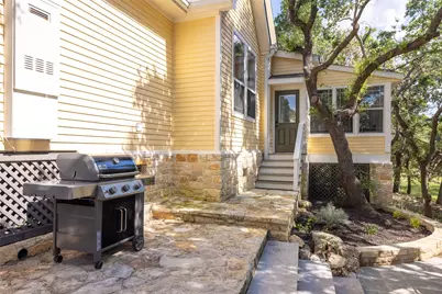223 Twidwell, Dripping Springs, TX 78620 - Photo 4