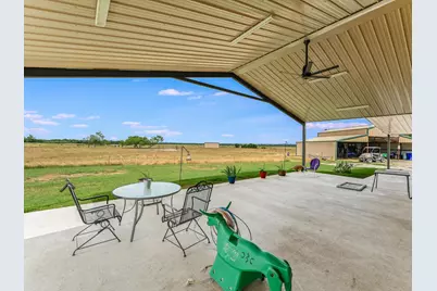 14325 Fm 619, Coupland, TX 78615 - Photo 34