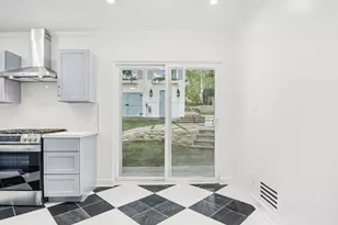 1205 Alta Vista Ave, Austin, TX 78704 - Photo 8