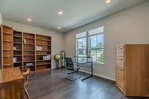 318 Dancing Oak Ln, San Marcos, TX 78666 - Photo 6