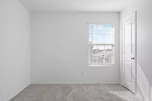 13520 Knights Br Dr, Elgin, TX 78621 - Photo 16