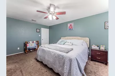105 Lignite Drive, Jarrell, TX 76537 - Photo 14