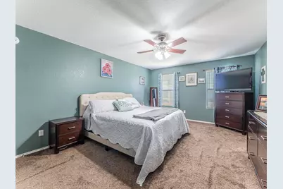 105 Lignite Drive, Jarrell, TX 76537 - Photo 12