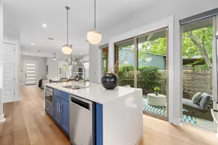 1409 Alegria Rd, Austin, TX 78757 - Photo 10