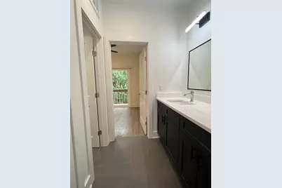 2210 Pearl Street #202, Austin, TX 78705 - Photo 8