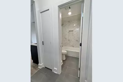 2210 Pearl Street #202, Austin, TX 78705 - Photo 10