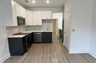 2210 Pearl St, Austin, TX 78705 - Photo 1
