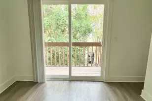 2210 Pearl St, Austin, TX 78705 - Photo 16