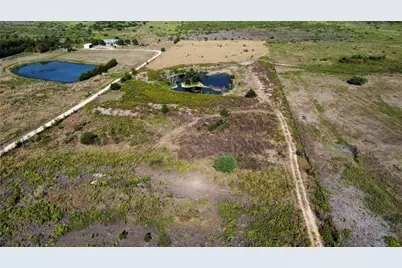 14024 Graef Road, Creedmoor, TX 78610 - Photo 12