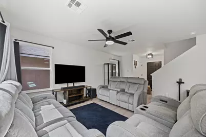 7115 Thannas Way, Austin, TX 78744 - Photo 8