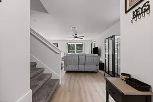 7115 Thannas Way, Austin, TX 78744 - Photo 4