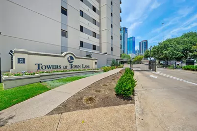 40 N Interstate 35 #2A2, Austin, TX 78701 - Photo 2
