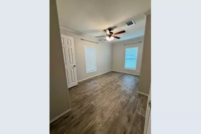 126 Castellana Way, Elgin, TX 78621 - Photo 14