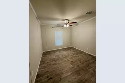 126 Castellana Way, Elgin, TX 78621 - Photo 16