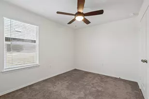 4612 Syndicate Rd, Manor, TX 78653 - Photo 20