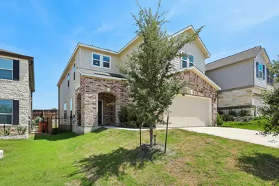 4612 Syndicate Road, Manor, TX 78653 - Photo 2