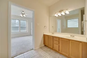 121 Park Ln, San Marcos, TX 78666 - Photo 20