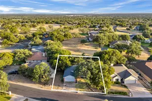 307 Fox Crossing, Burnet, TX 78611 - Photo 4