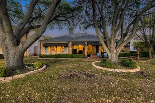 10904 Legends Ln, Austin, TX 78747 - Photo 34