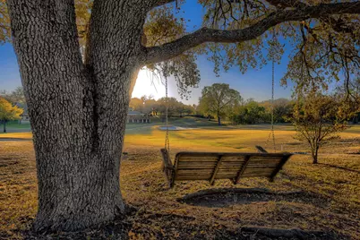 10904 Legends Lane, Austin, TX 78747 - Photo 36