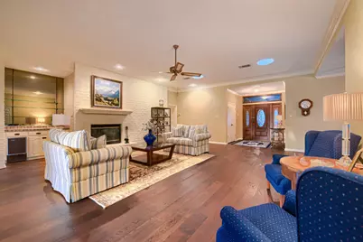 10904 Legends Lane, Austin, TX 78747 - Photo 20