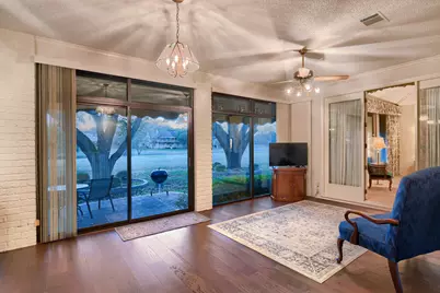 10904 Legends Lane, Austin, TX 78747 - Photo 16