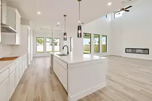 413 Drawbridge Dr, Georgetown, TX 78633 - Photo 8