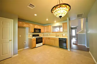 2813 Greenlee Drive, Leander, TX 78641 - Photo 8