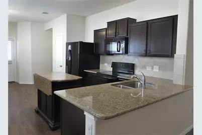 400 Major Lee Lane #3H, Jarrell, TX 76537 - Photo 4