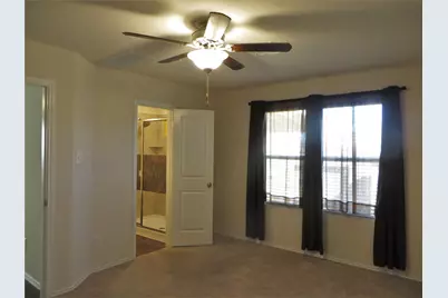 400 Major Lee Lane #3H, Jarrell, TX 76537 - Photo 16