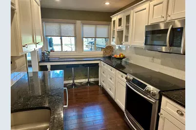 25 Stoney Creek Cove, Lakeway, TX 78734 - Photo 6