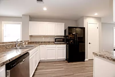400 Ashbury Drive, Leander, TX 78641 - Photo 6