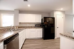 400 Ashbury Dr, Leander, TX 78641 - Photo 6